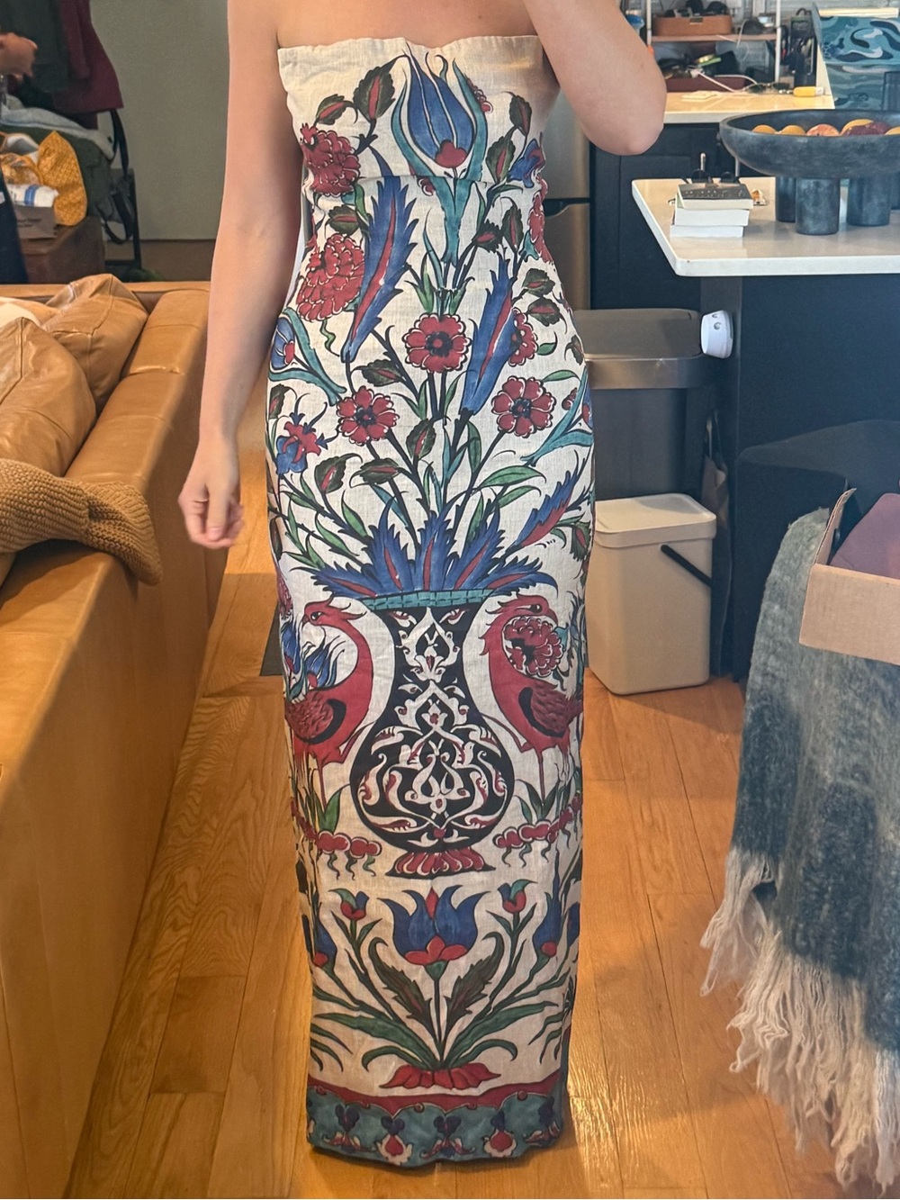 Cultmia Sarnic Strapless Botanical-Print Maxi Dress - White Blue & Red Floral - Picture 6 of 8